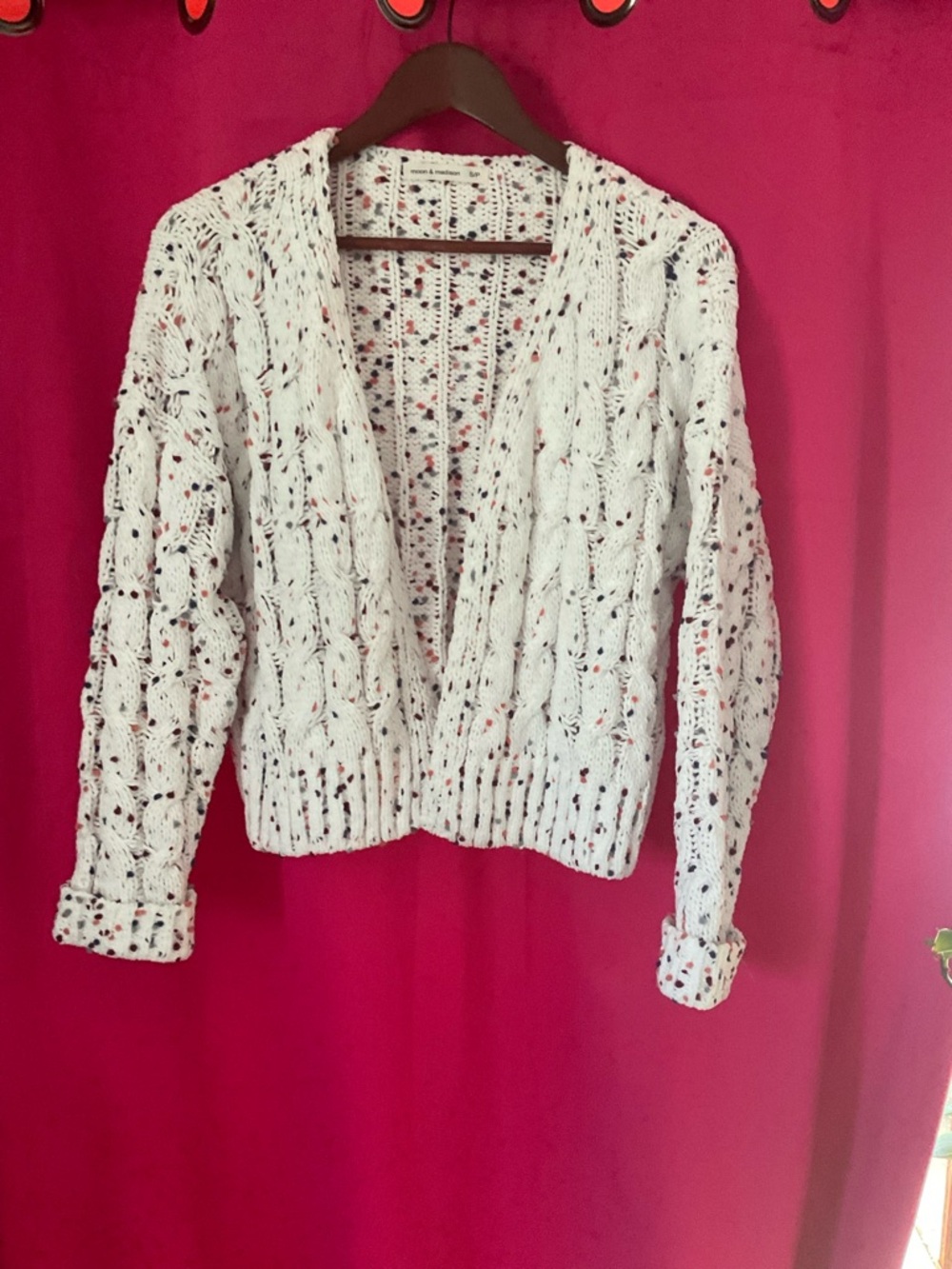 moon & madison White Speckled Open-Front Cable Cardigan